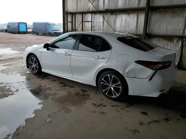 4T1B11HK6KU728642 2019 TOYOTA CAMRY - Image 2