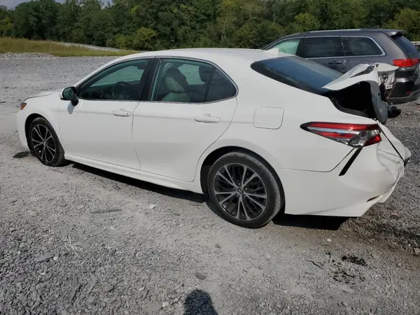 4T1B11HK6KU734747 2019 TOYOTA CAMRY - Image 2