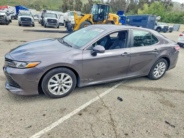 4T1B11HK6KU736191 2019 TOYOTA CAMRY - Image 1