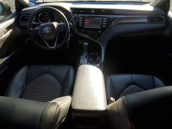 4T1B11HK6KU738118 2019 TOYOTA CAMRY - Image 8