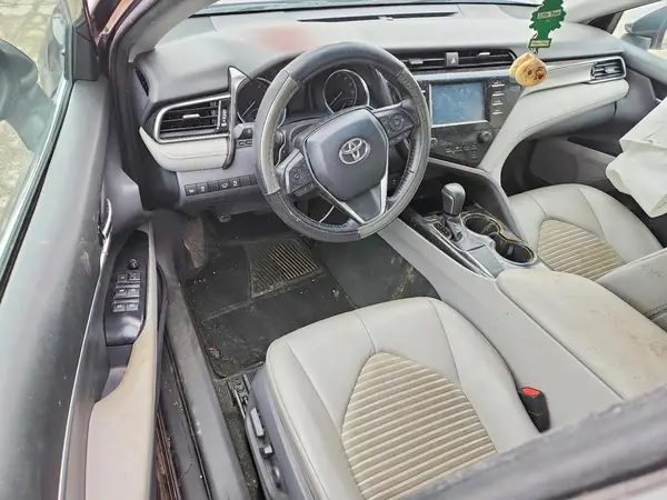 4T1B11HK6KU738121 2019 TOYOTA CAMRY - Image 8