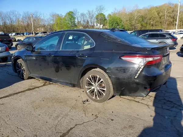 4T1B11HK6KU739074 2019 TOYOTA CAMRY - Image 2