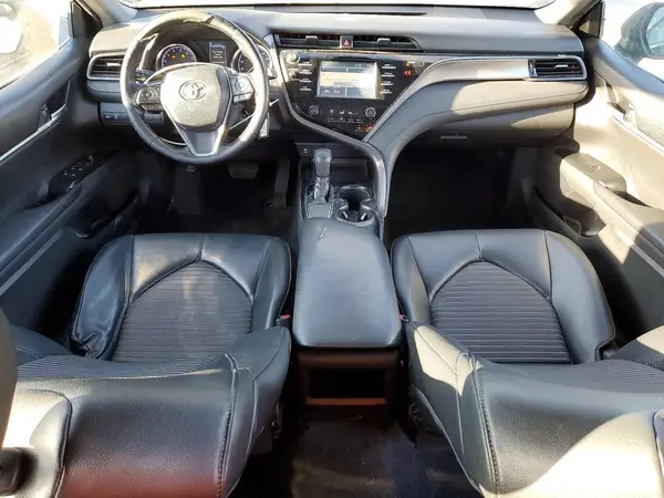 4T1B11HK6KU739074 2019 TOYOTA CAMRY - Image 8