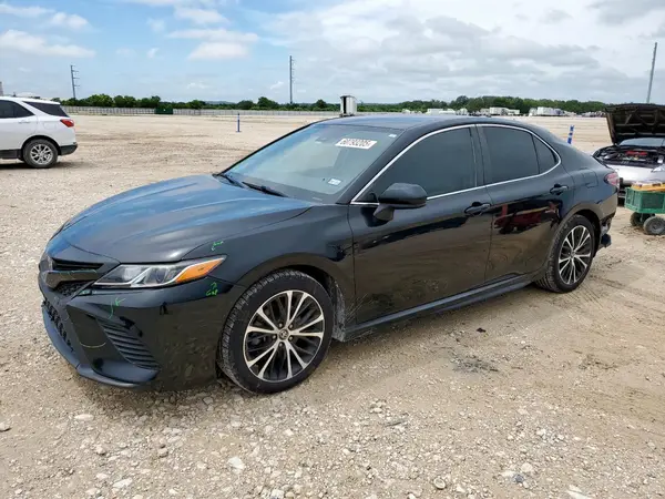 4T1B11HK6KU739964 2019 TOYOTA CAMRY - Image 1