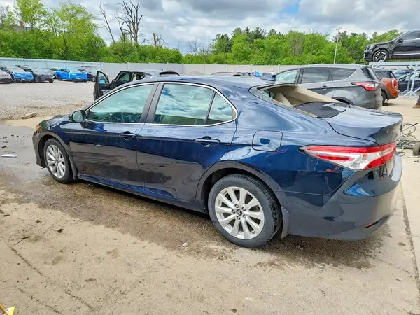 4T1B11HK6KU740970 2019 TOYOTA CAMRY - Image 2