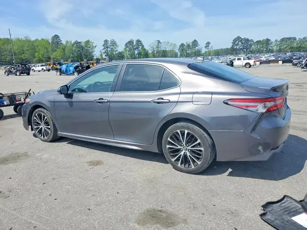 4T1B11HK6KU746316 2019 TOYOTA CAMRY - Image 2