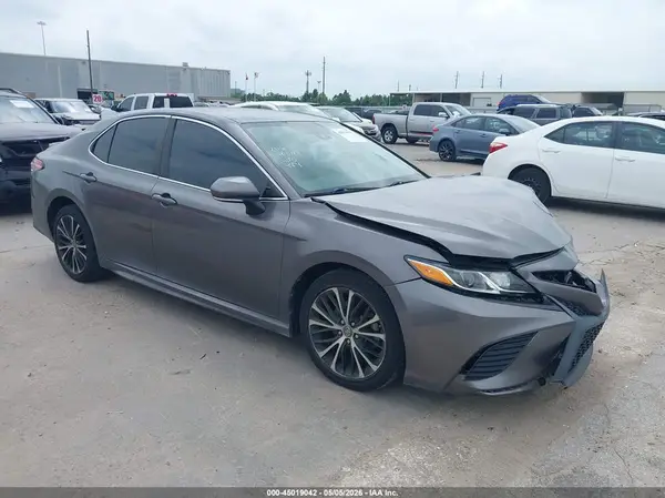 4T1B11HK6KU752522 2019 TOYOTA CAMRY - Image 1