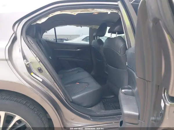 4T1B11HK6KU752522 2019 TOYOTA CAMRY - Image 8