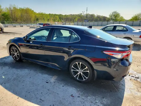 4T1B11HK6KU756005 2019 TOYOTA CAMRY - Image 2