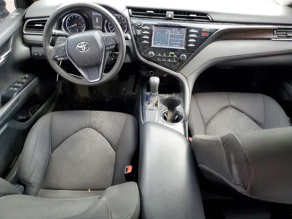 4T1B11HK6KU761771 2019 TOYOTA CAMRY - Image 8