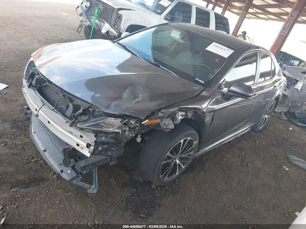 4T1B11HK6KU777341 2019 TOYOTA CAMRY - Image 2