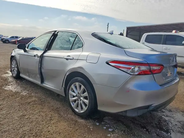 4T1B11HK6KU786492 2019 TOYOTA CAMRY - Image 2
