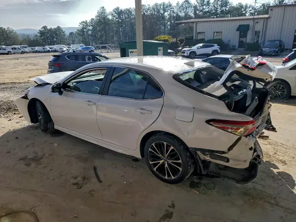 4T1B11HK6KU790459 2019 TOYOTA CAMRY - Image 2