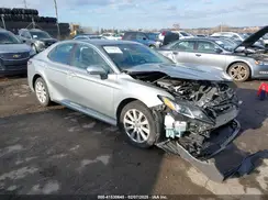 4T1B11HK6KU790932 2019 TOYOTA CAMRY