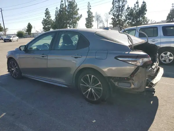 4T1B11HK6KU794043 2019 TOYOTA CAMRY - Image 2