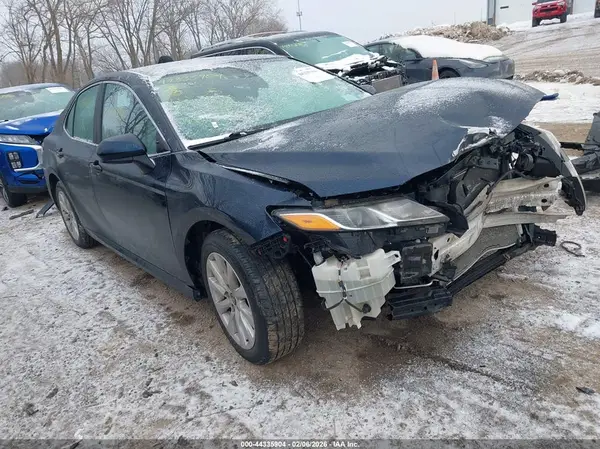 4T1B11HK6KU794821 2019 TOYOTA CAMRY - Image 1
