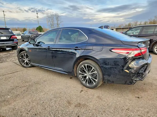 4T1B11HK6KU797976 2019 TOYOTA CAMRY - Image 2
