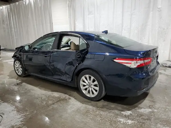 4T1B11HK6KU799839 2019 TOYOTA CAMRY - Image 2