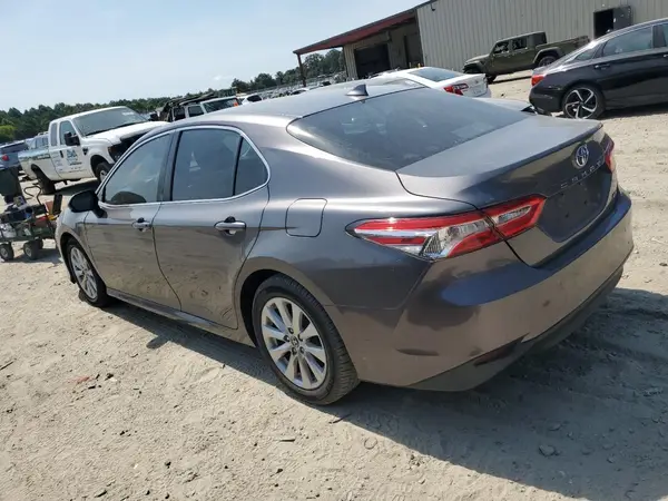4T1B11HK6KU800455 2019 TOYOTA CAMRY - Image 2