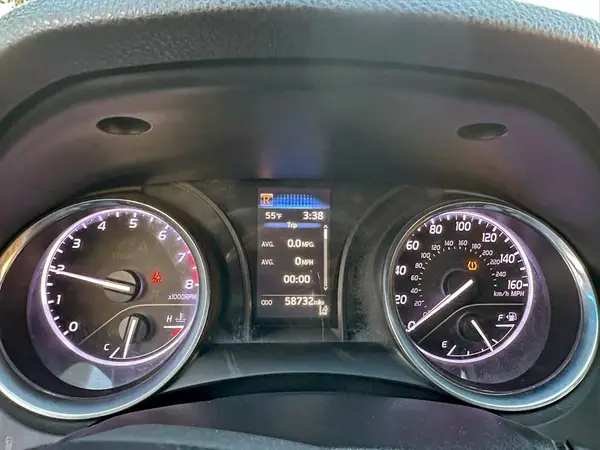 4T1B11HK6KU805610 2019 TOYOTA CAMRY - Image 8