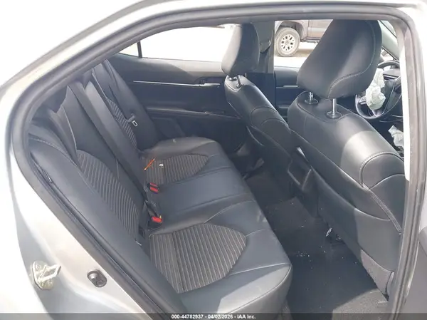 4T1B11HK6KU806384 2019 TOYOTA CAMRY - Image 8