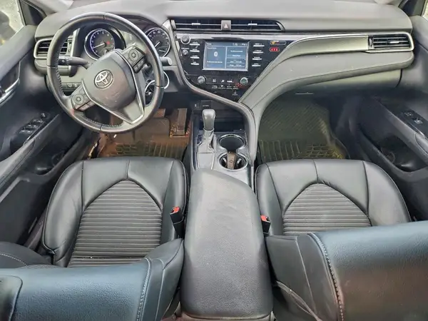 4T1B11HK6KU807244 2019 TOYOTA CAMRY - Image 8