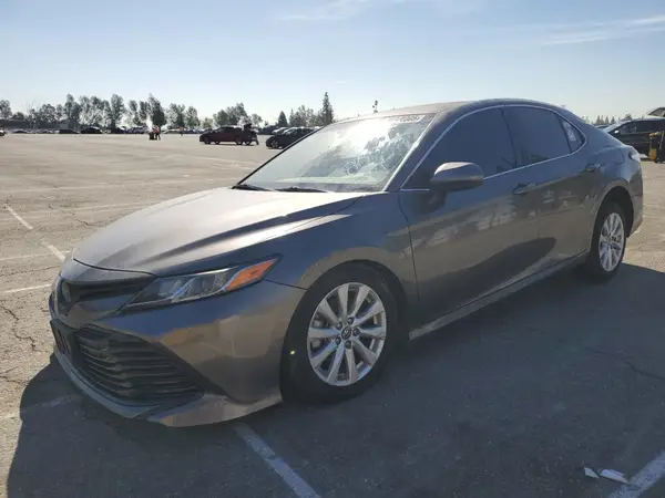 4T1B11HK6KU807681 2019 TOYOTA CAMRY - Image 1