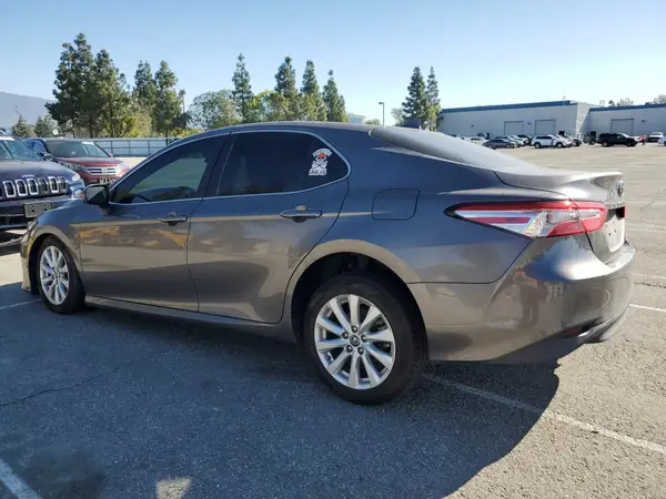 4T1B11HK6KU807681 2019 TOYOTA CAMRY - Image 2