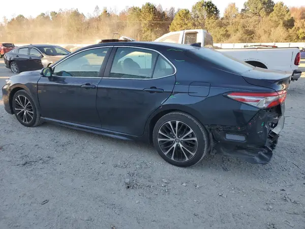 4T1B11HK6KU808992 2019 TOYOTA CAMRY - Image 2