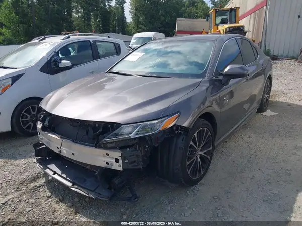 4T1B11HK6KU811312 2019 TOYOTA CAMRY - Image 2