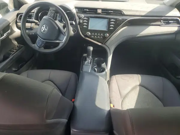 4T1B11HK6KU813318 2019 TOYOTA CAMRY - Image 8
