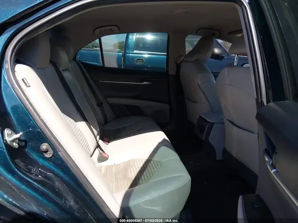 4T1B11HK6KU813920 2019 TOYOTA CAMRY - Image 8