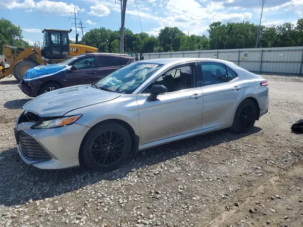 4T1B11HK6KU820107 2019 TOYOTA CAMRY - Image 1