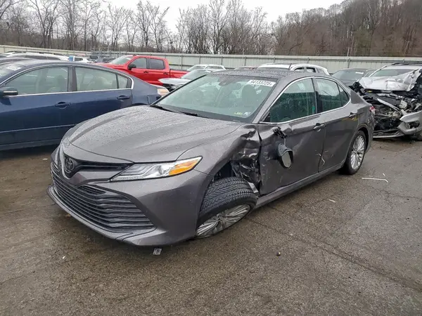 4T1B11HK6KU821421 2019 TOYOTA CAMRY - Image 1