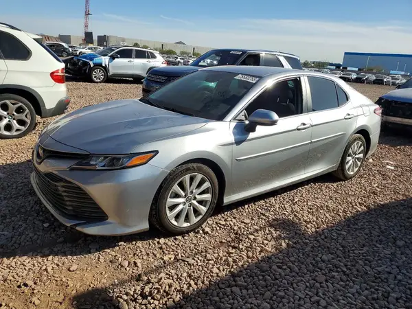 4T1B11HK6KU821807 2019 TOYOTA CAMRY - Image 1