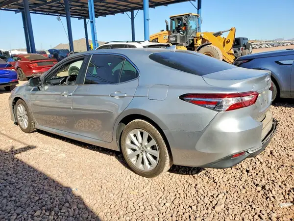 4T1B11HK6KU821807 2019 TOYOTA CAMRY - Image 2