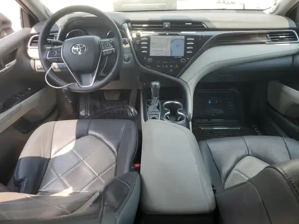 4T1B11HK6KU824285 2019 TOYOTA CAMRY - Image 8
