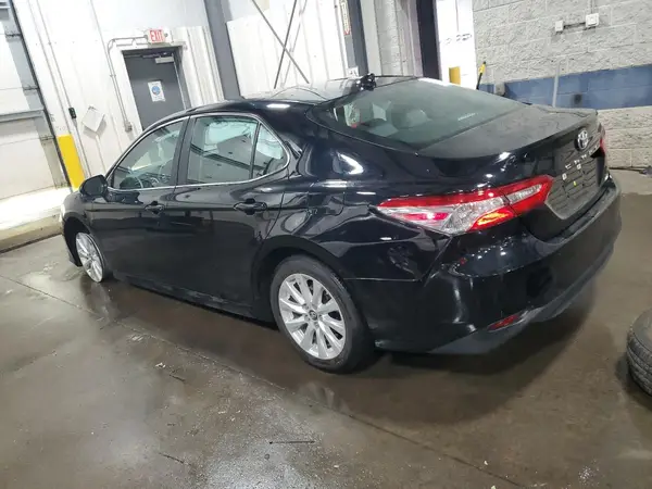 4T1B11HK6KU825355 2019 TOYOTA CAMRY - Image 2