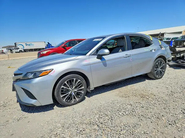 4T1B11HK6KU825677 2019 TOYOTA CAMRY - Image 1