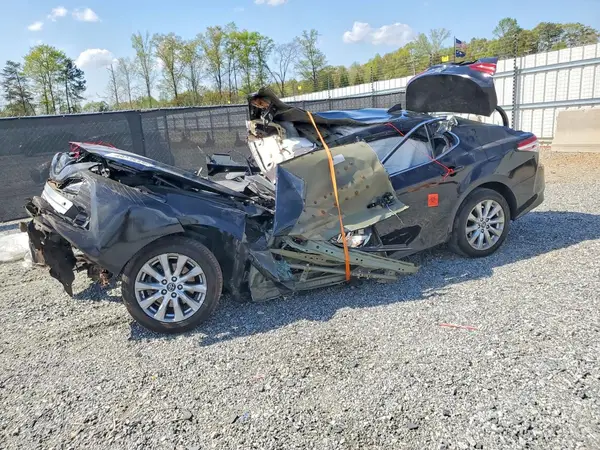 4T1B11HK6KU826666 2019 TOYOTA CAMRY - Image 1