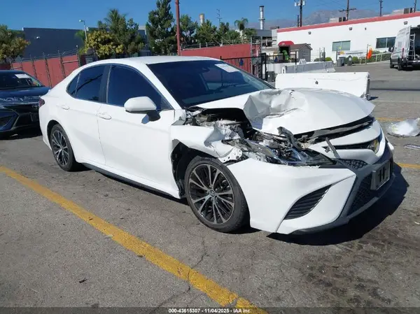 4T1B11HK6KU831298 2019 TOYOTA CAMRY - Image 1