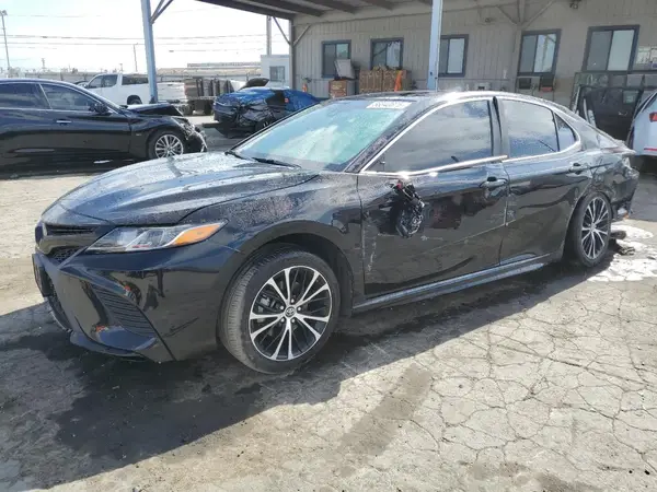 4T1B11HK6KU831396 2019 TOYOTA CAMRY - Image 1