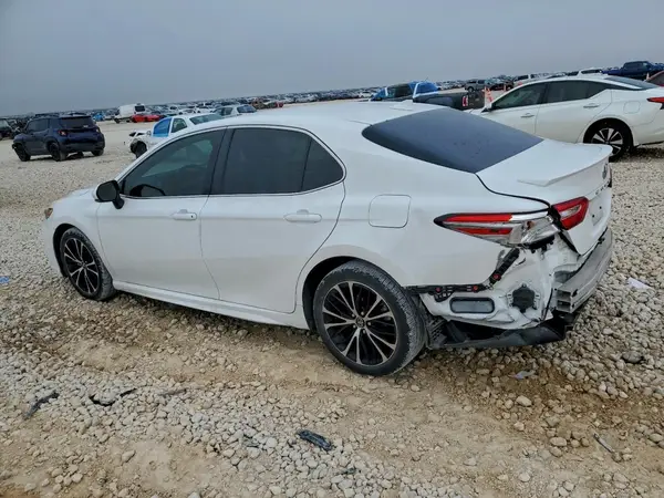 4T1B11HK6KU832449 2019 TOYOTA CAMRY - Image 2
