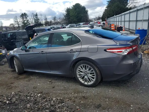 4T1B11HK6KU833150 2019 TOYOTA CAMRY - Image 2