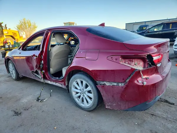 4T1B11HK6KU835657 2019 TOYOTA CAMRY - Image 2
