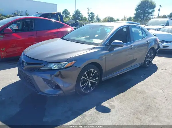 4T1B11HK6KU838624 2019 TOYOTA CAMRY - Image 2