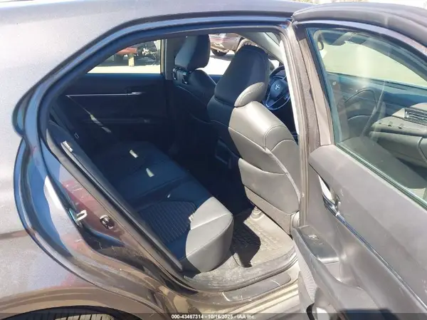 4T1B11HK6KU838624 2019 TOYOTA CAMRY - Image 8
