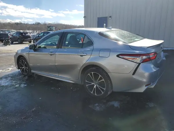 4T1B11HK6KU839305 2019 TOYOTA CAMRY - Image 2