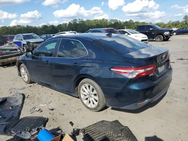 4T1B11HK6KU842124 2019 TOYOTA CAMRY - Image 2