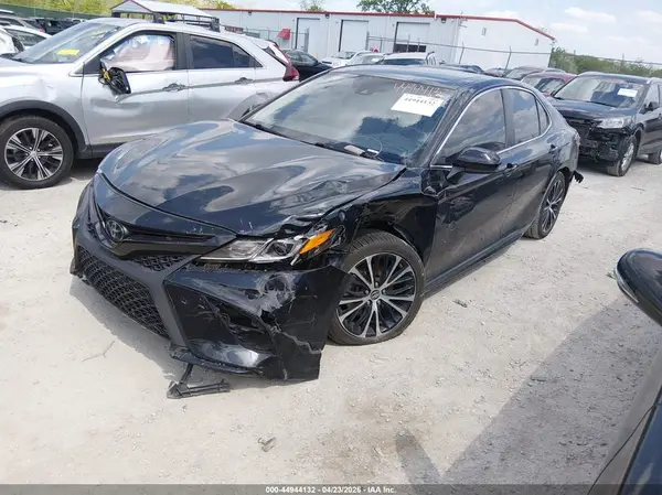 4T1B11HK6KU842835 2019 TOYOTA CAMRY - Image 2